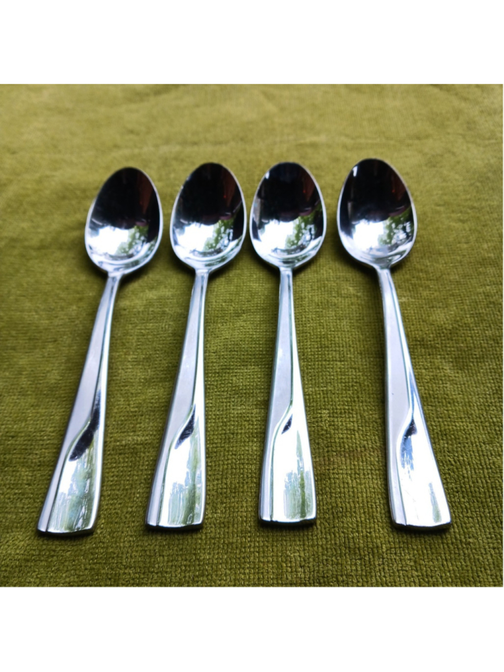 Oneida Splice Set of 4 Dinner Oval Bowl Soup Spoons 7 Inch Stainless Steel